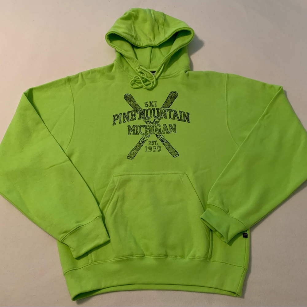 Ski Pine Mountain Unisex Michigan Green Sweatshirt XS